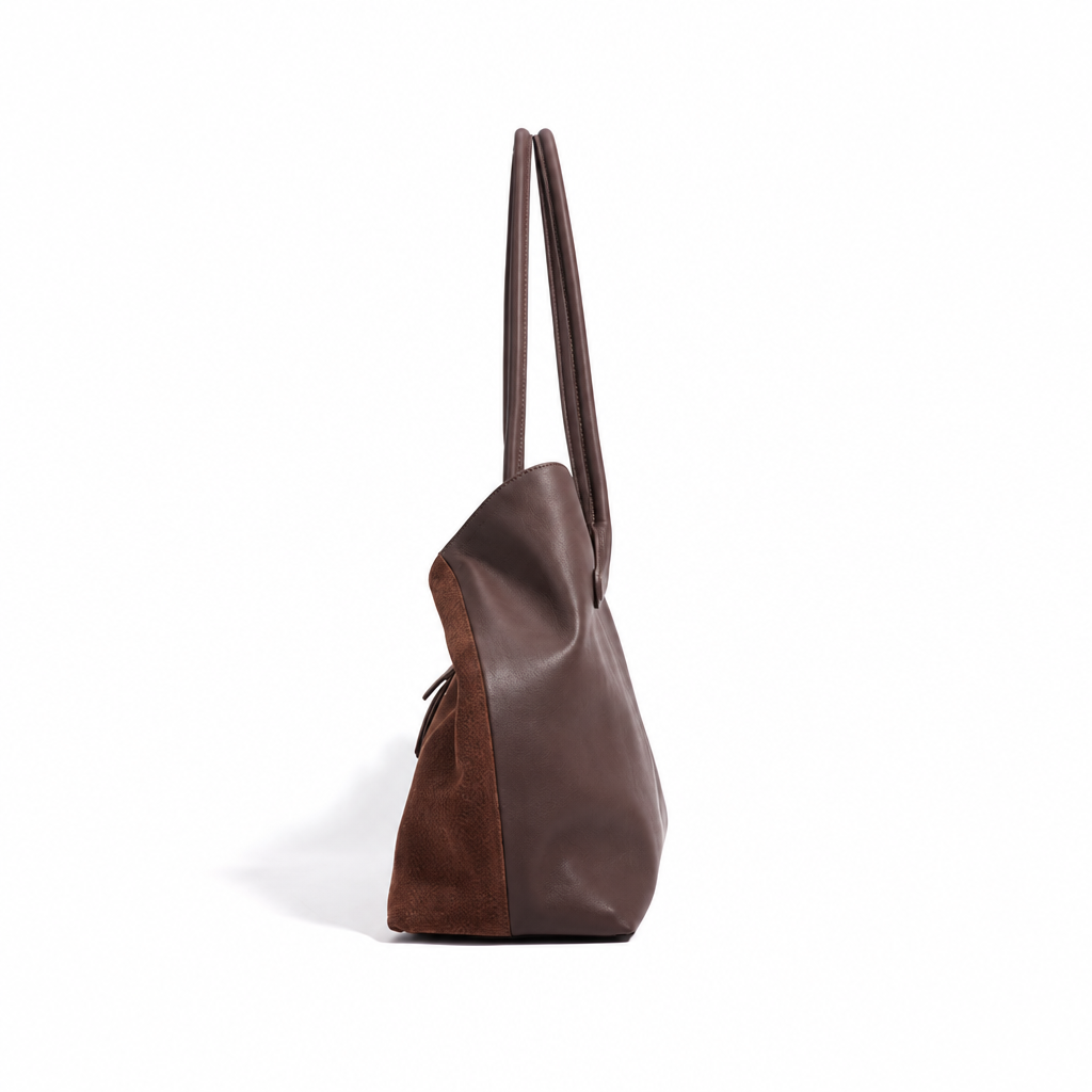 Vue de profil du sac au format carré